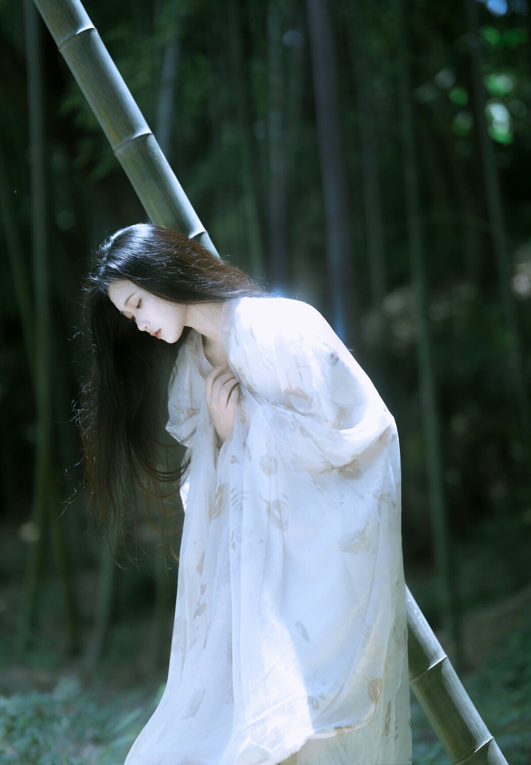 YiTuYu艺图语 Vol.9966 Yue Yue (35P)