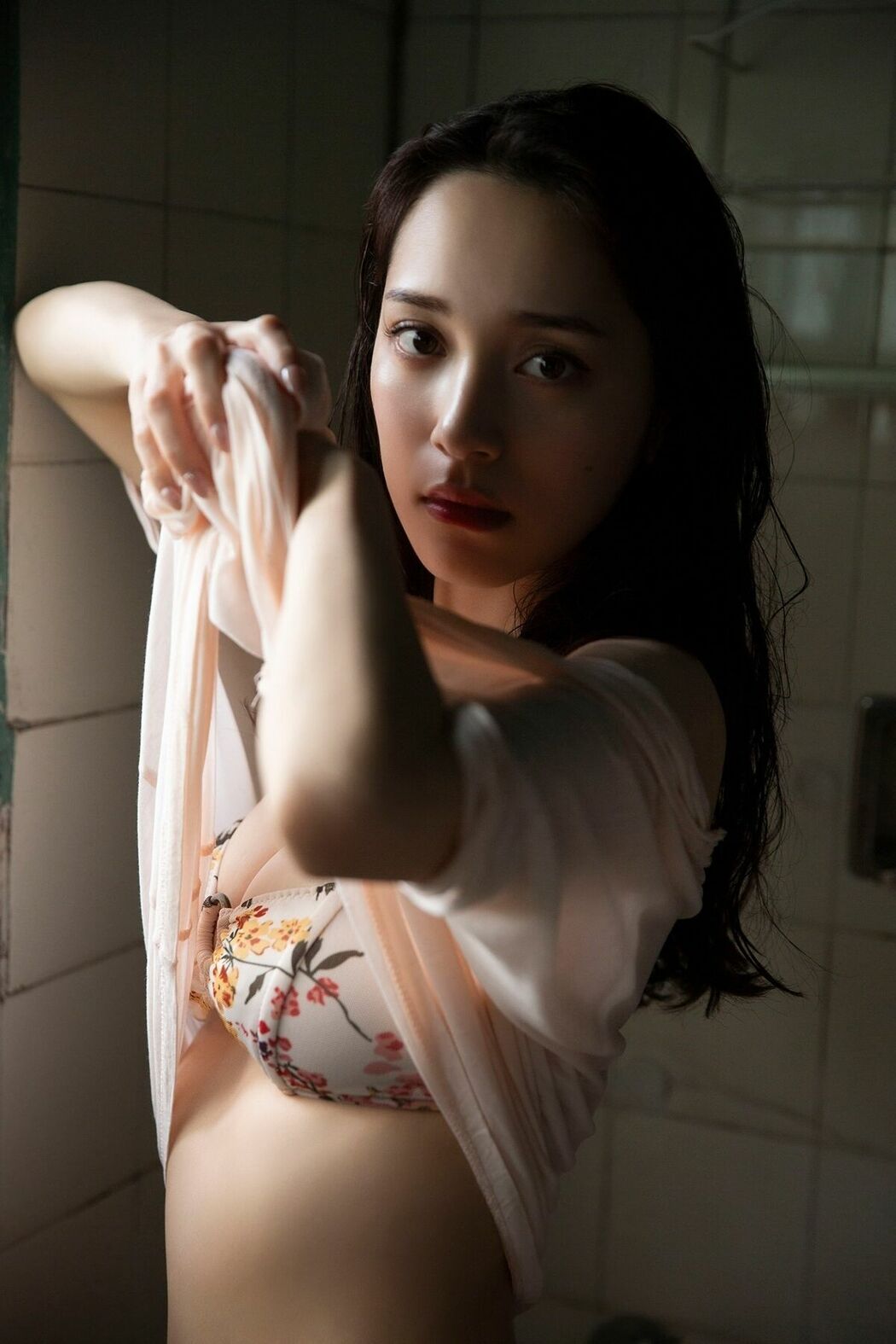 JP Tomaru Sayaka 都丸紗也華 – bloomヤングチャンピオンデジグラ (69P)