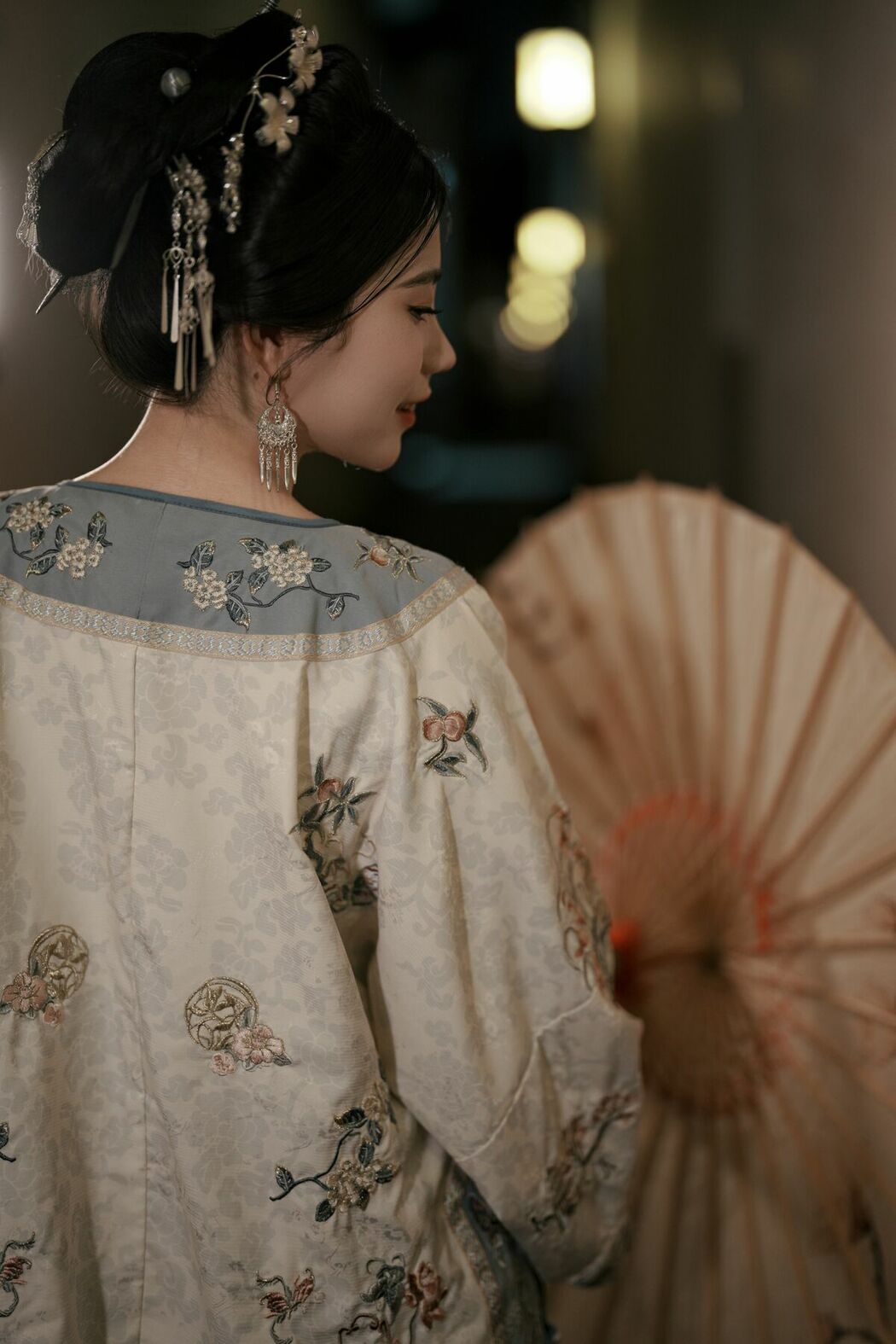 YiTuYu艺图语 Vol.9969 A Mie (17P)