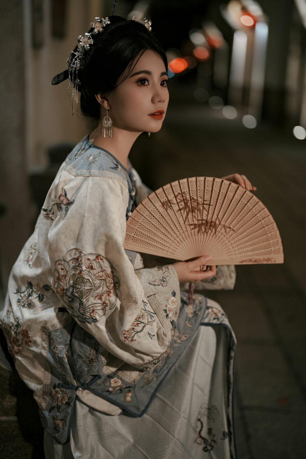 YiTuYu艺图语 Vol.9969 A Mie (17P)