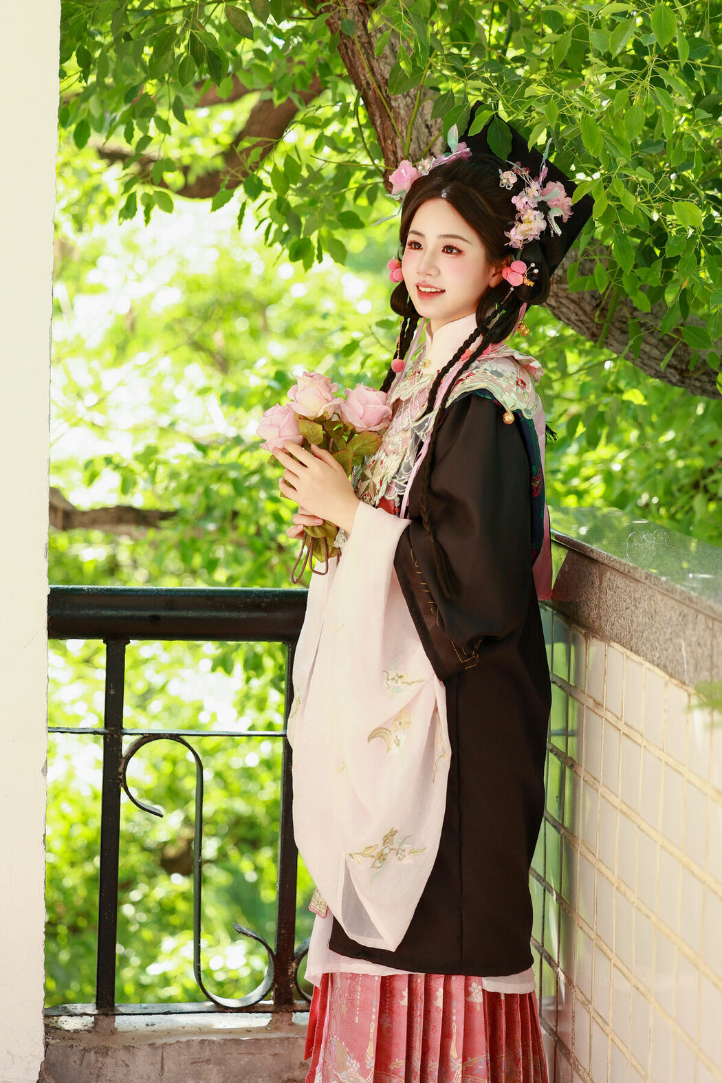 YiTuYu艺图语 Vol.9970 Xiao Du Tong Xue (22P)