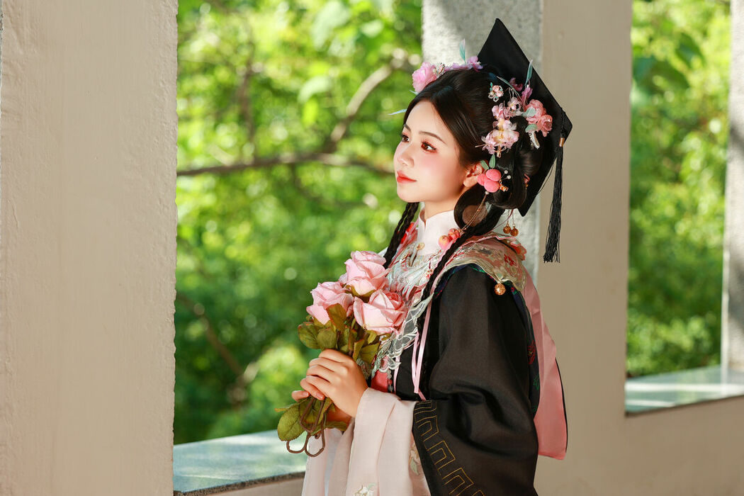 YiTuYu艺图语 Vol.9970 Xiao Du Tong Xue (22P)