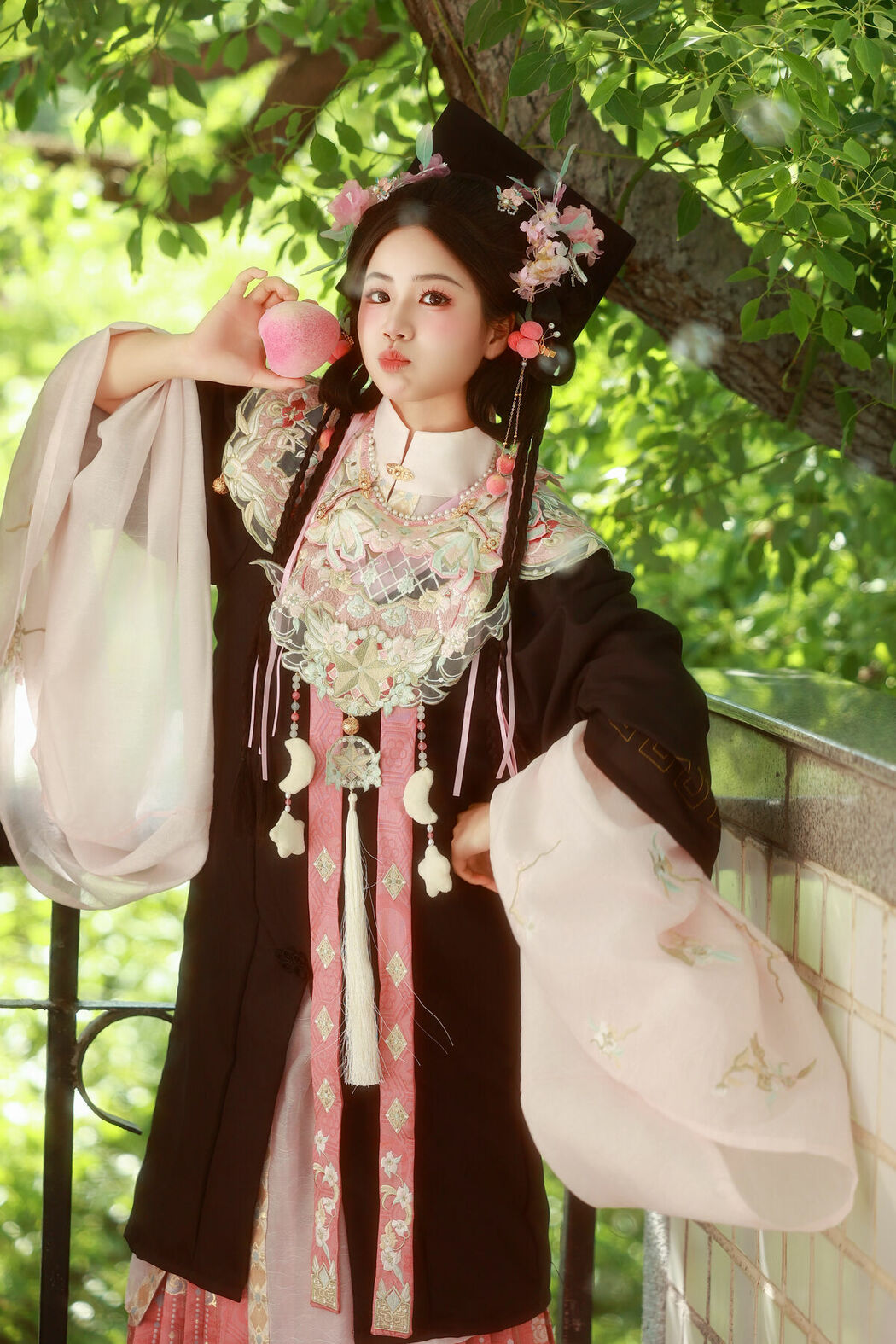 YiTuYu艺图语 Vol.9970 Xiao Du Tong Xue (22P)