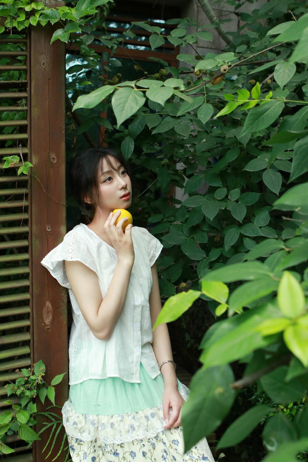 YiTuYu艺图语 Vol.9982 Xiao U (23P)