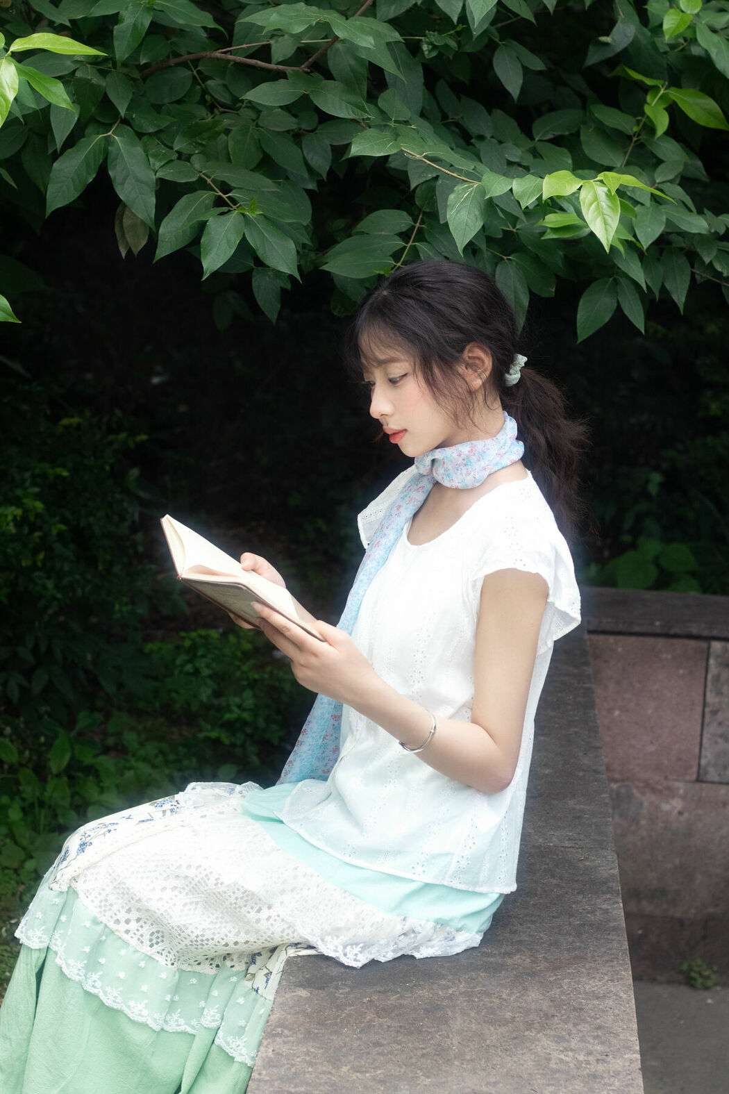 YiTuYu艺图语 Vol.9982 Xiao U (23P)
