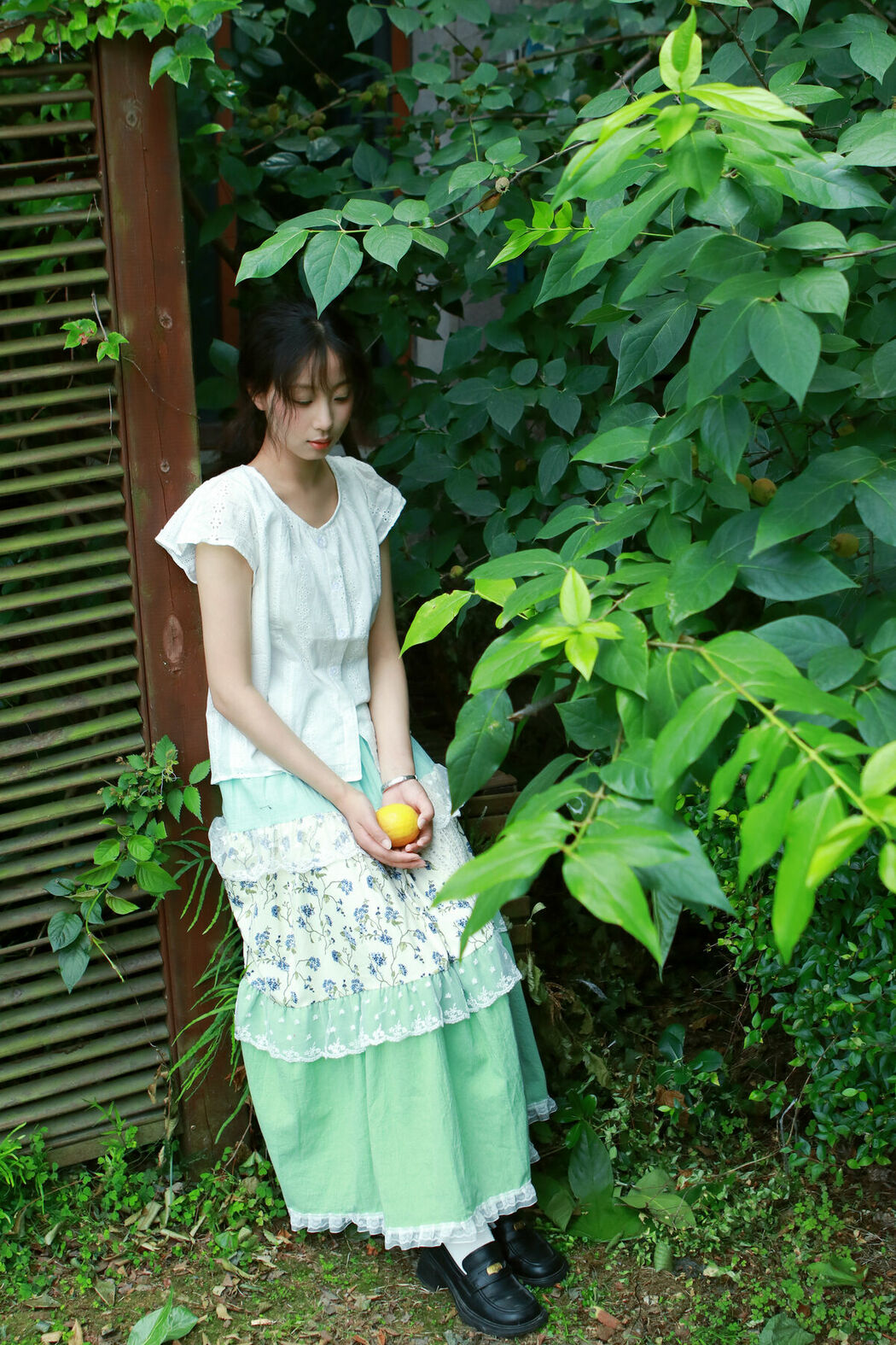 YiTuYu艺图语 Vol.9982 Xiao U (23P)
