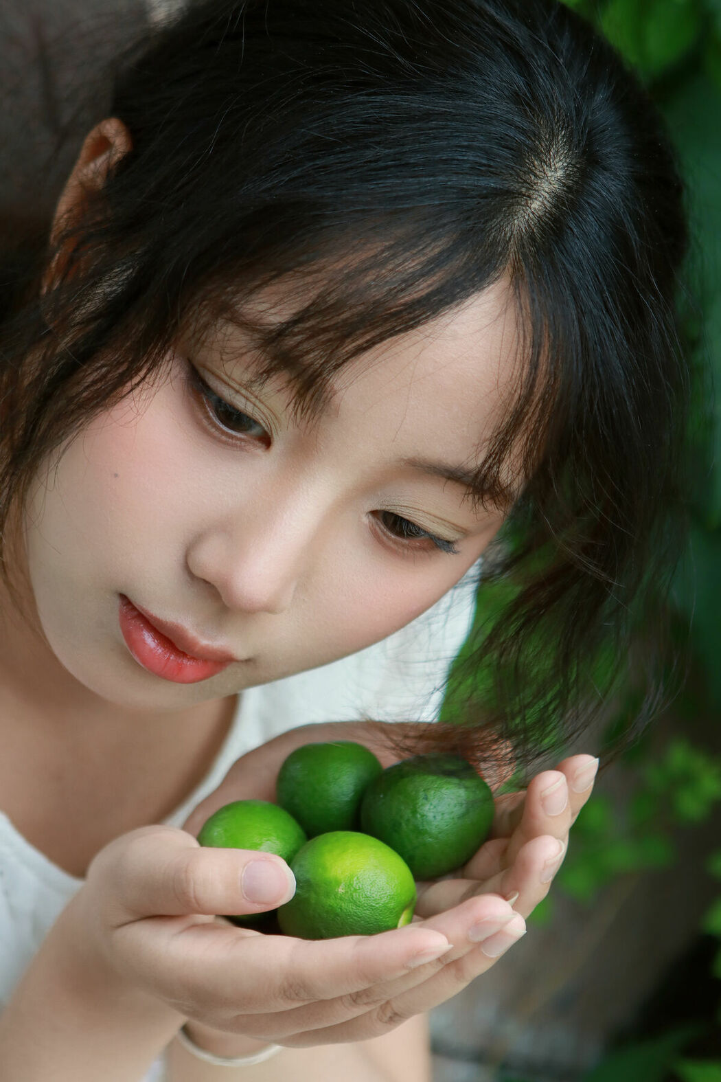 YiTuYu艺图语 Vol.9982 Xiao U (23P)