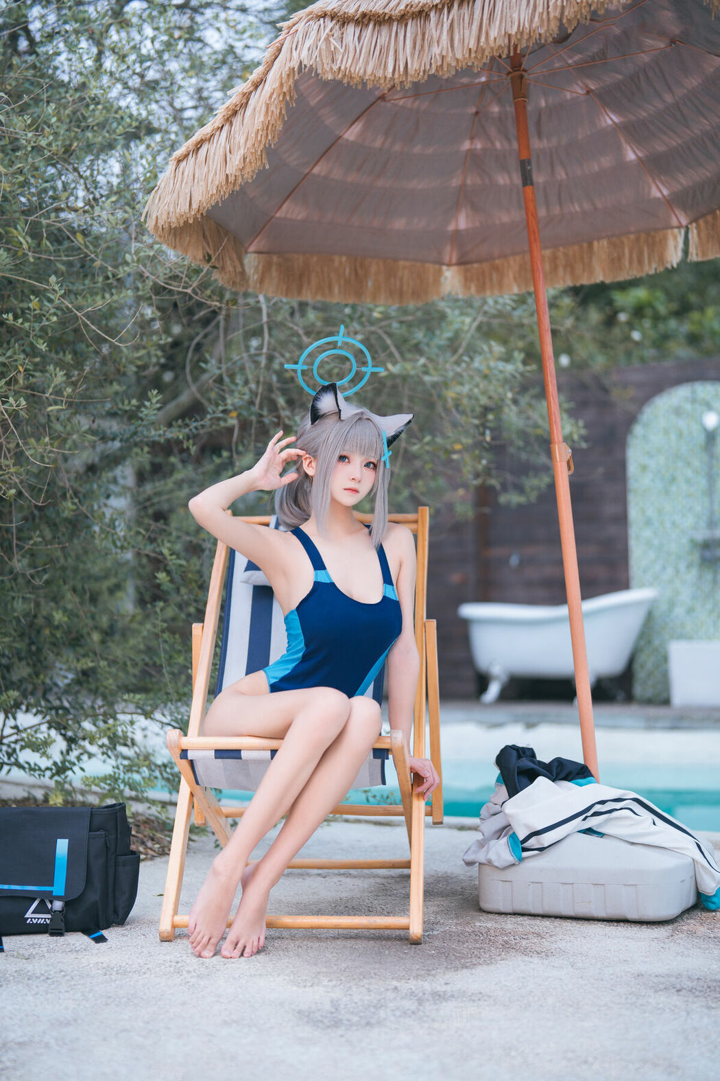 Coser@九柒喵 – 蔚蓝档案 砂狼白子泳装 (35P)
