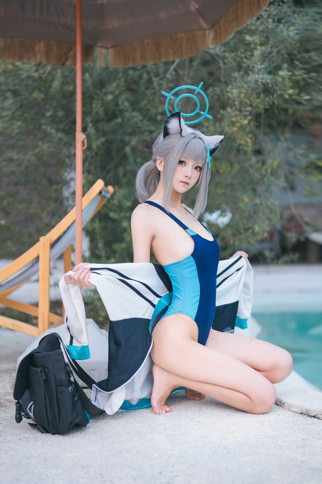 Coser@九柒喵 – 蔚蓝档案 砂狼白子泳装 (35P)