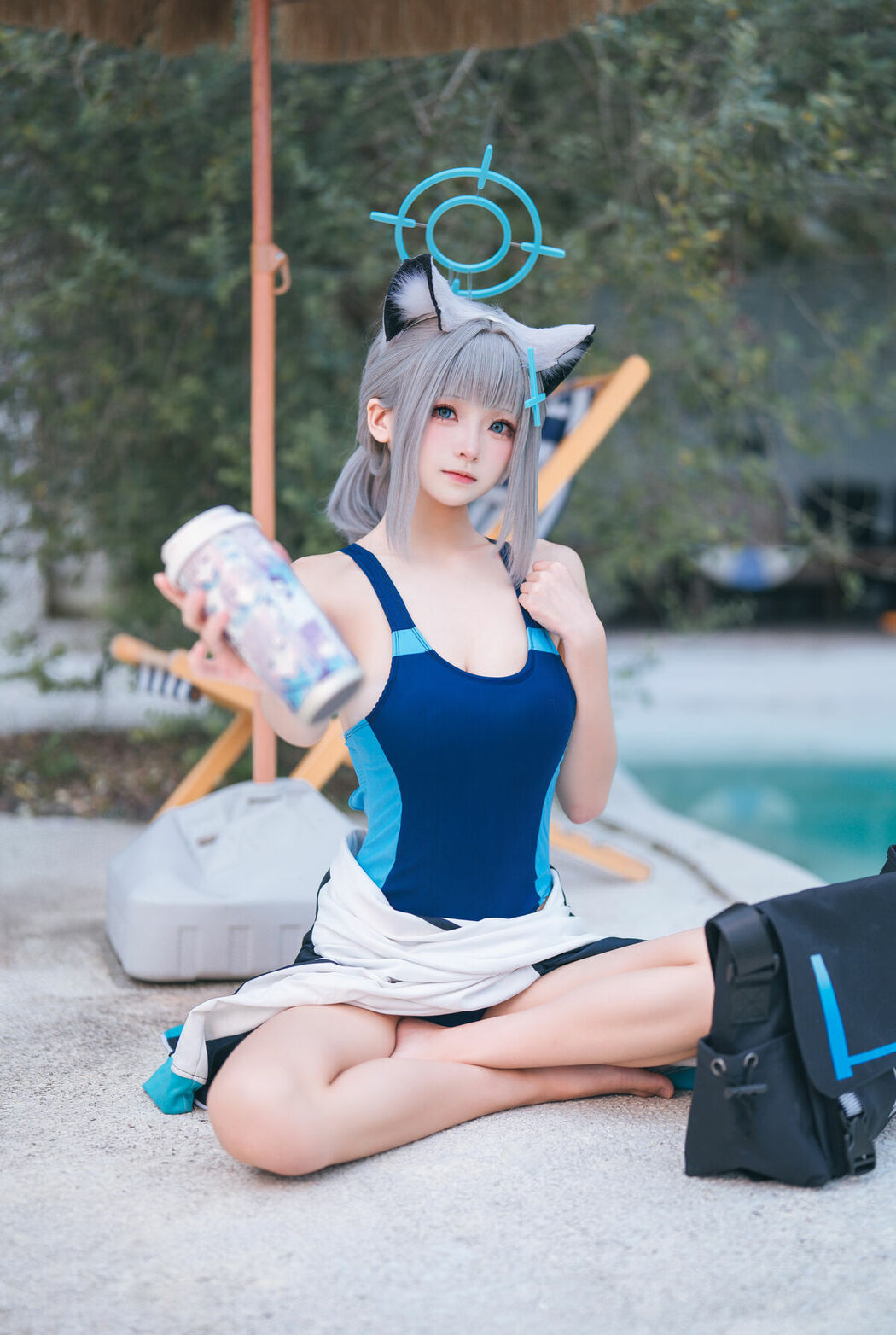 Coser@九柒喵 – 蔚蓝档案 砂狼白子泳装 (35P)