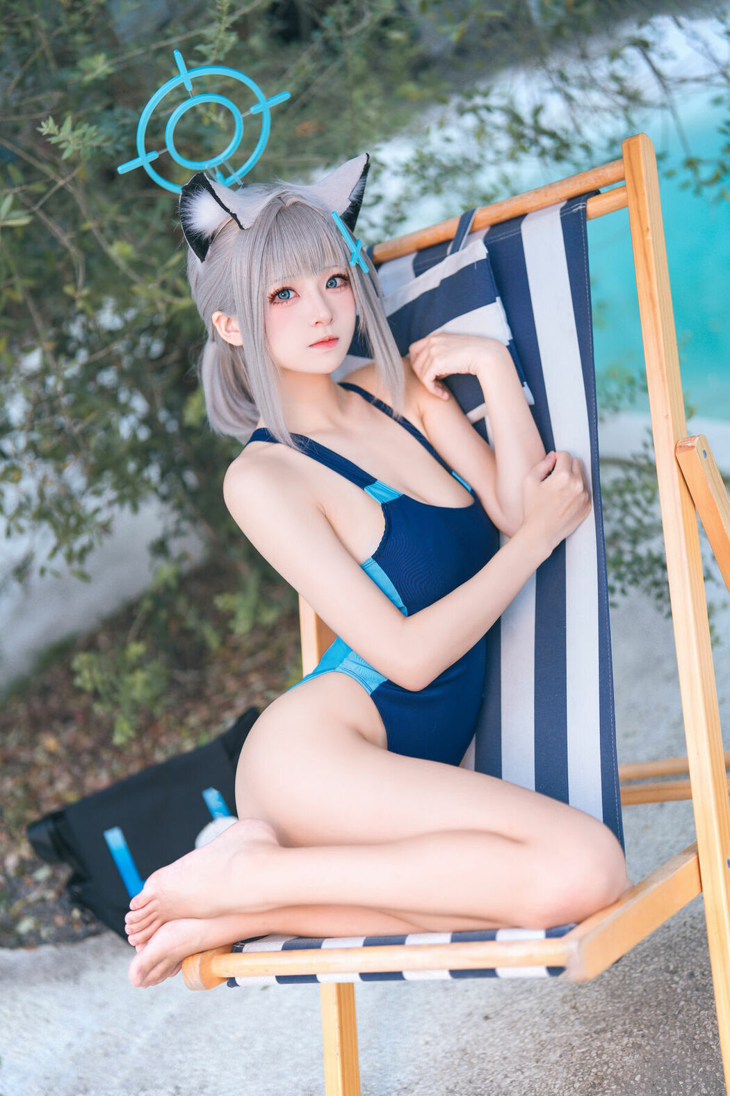 Coser@九柒喵 – 蔚蓝档案 砂狼白子泳装 (35P)