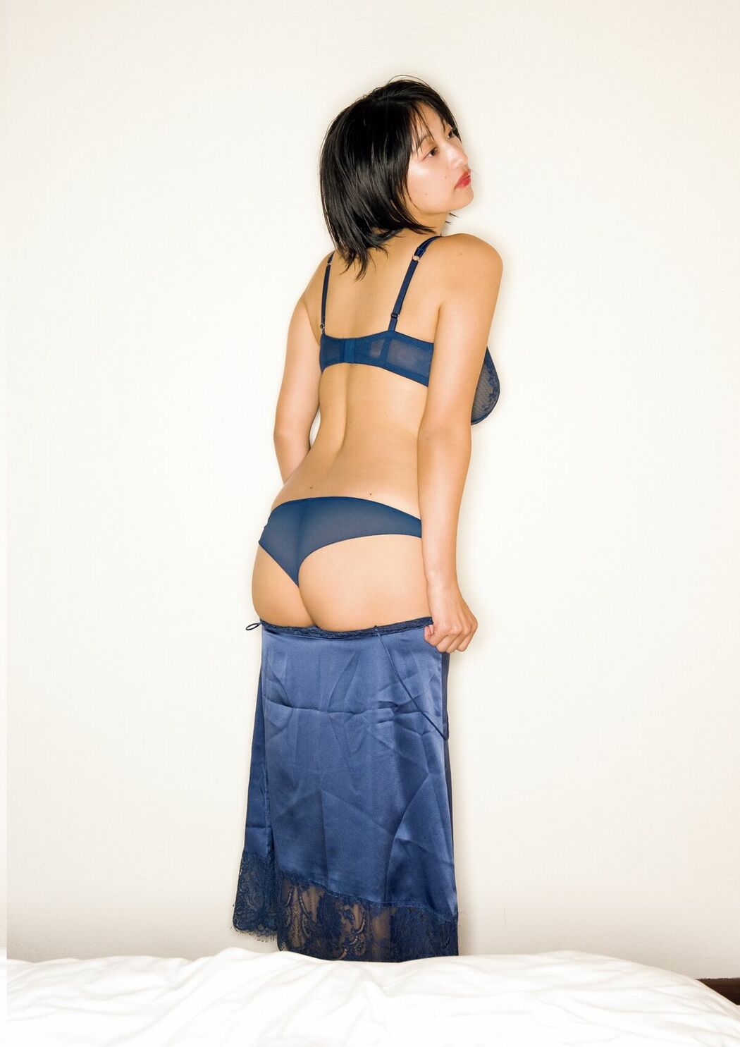 JP Ina Enohara 榎原依那 – 2nd写真集 I am Ina Part02 (61P)