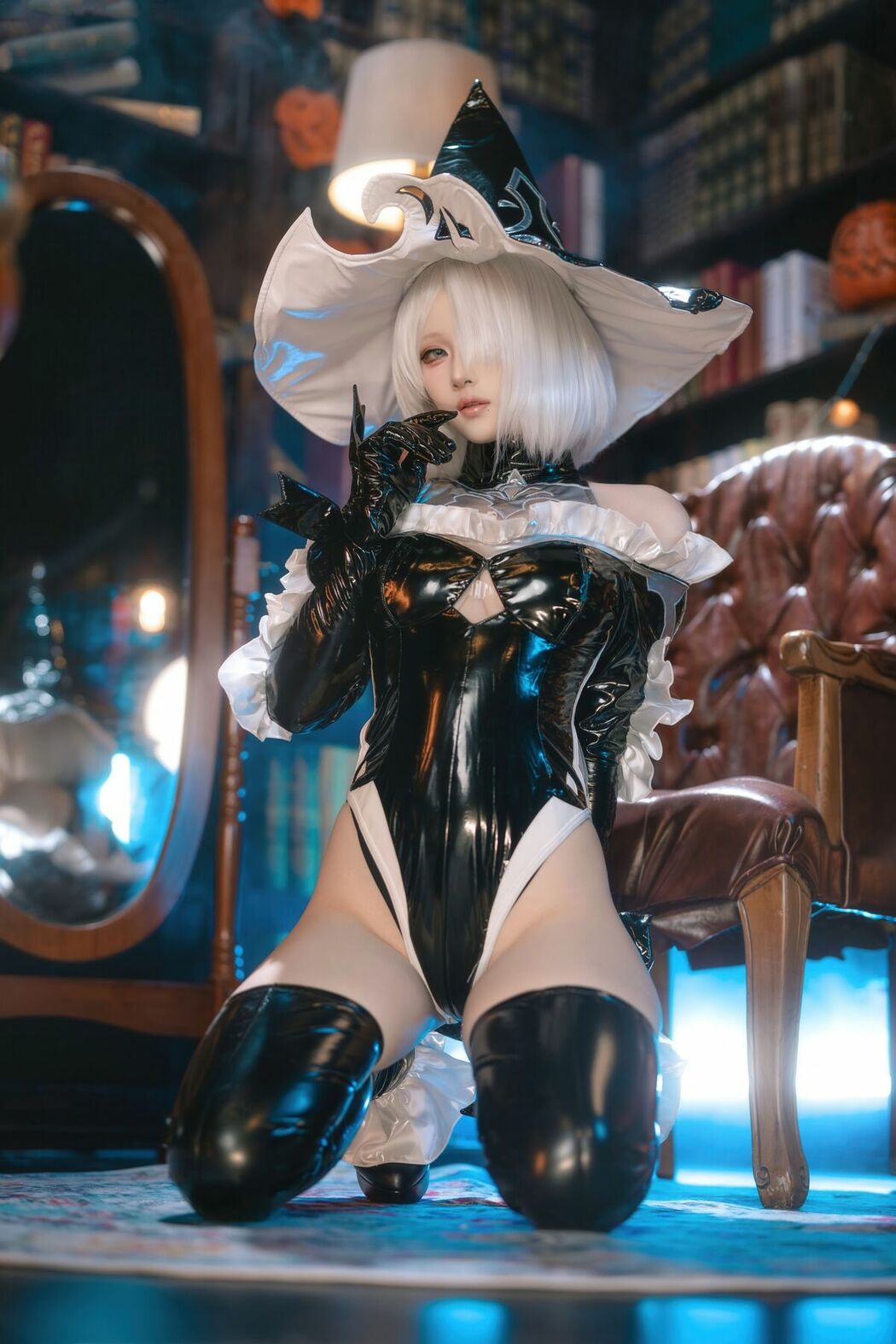 Coser@屿鱼 – 尼尔 机械纪元 2B 万圣女巫同人 (71P)
