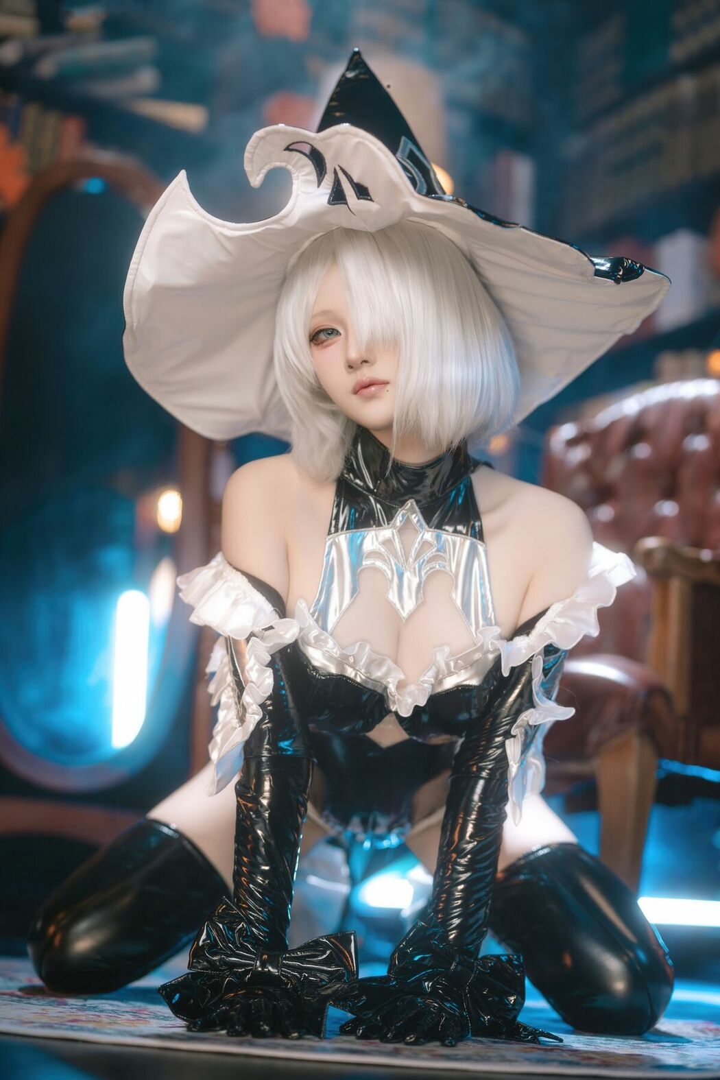 Coser@屿鱼 – 尼尔 机械纪元 2B 万圣女巫同人 (71P)
