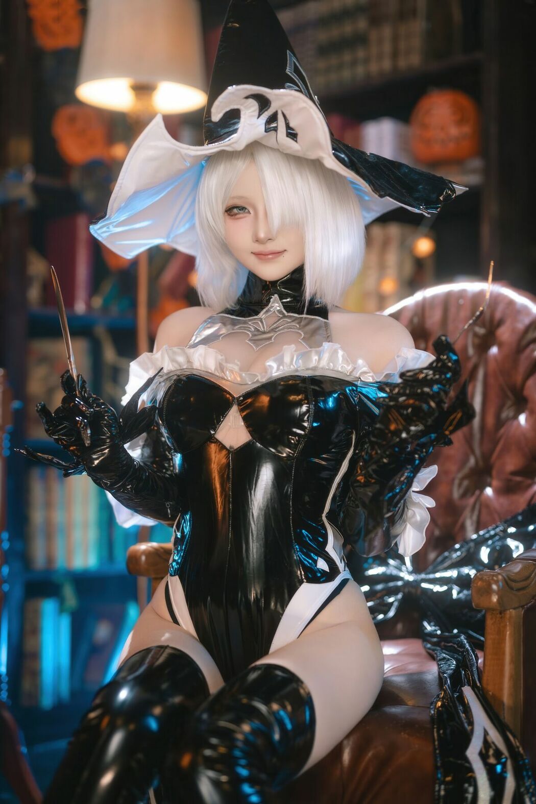Coser@屿鱼 – 尼尔 机械纪元 2B 万圣女巫同人 (71P)