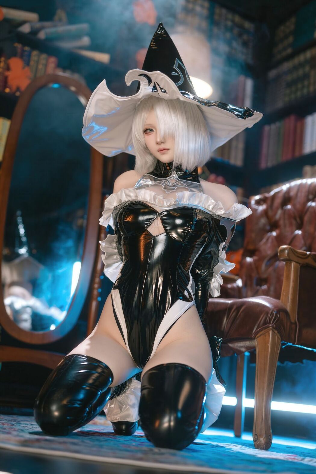 Coser@屿鱼 – 尼尔 机械纪元 2B 万圣女巫同人 (71P)