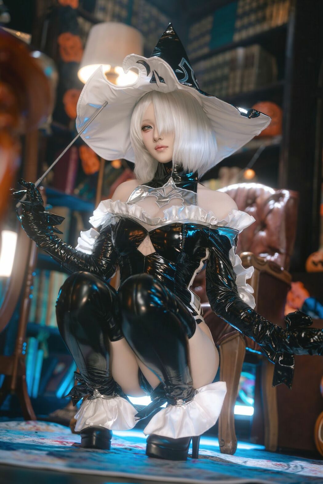 Coser@屿鱼 – 尼尔 机械纪元 2B 万圣女巫同人 (71P)