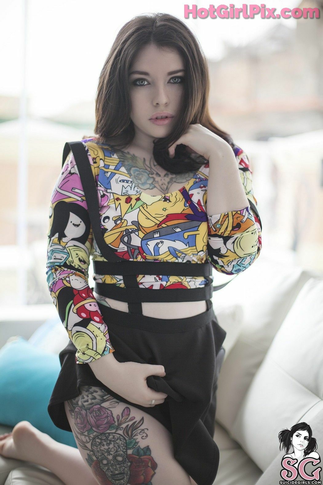 [Suicide Girls] karanlit & voly