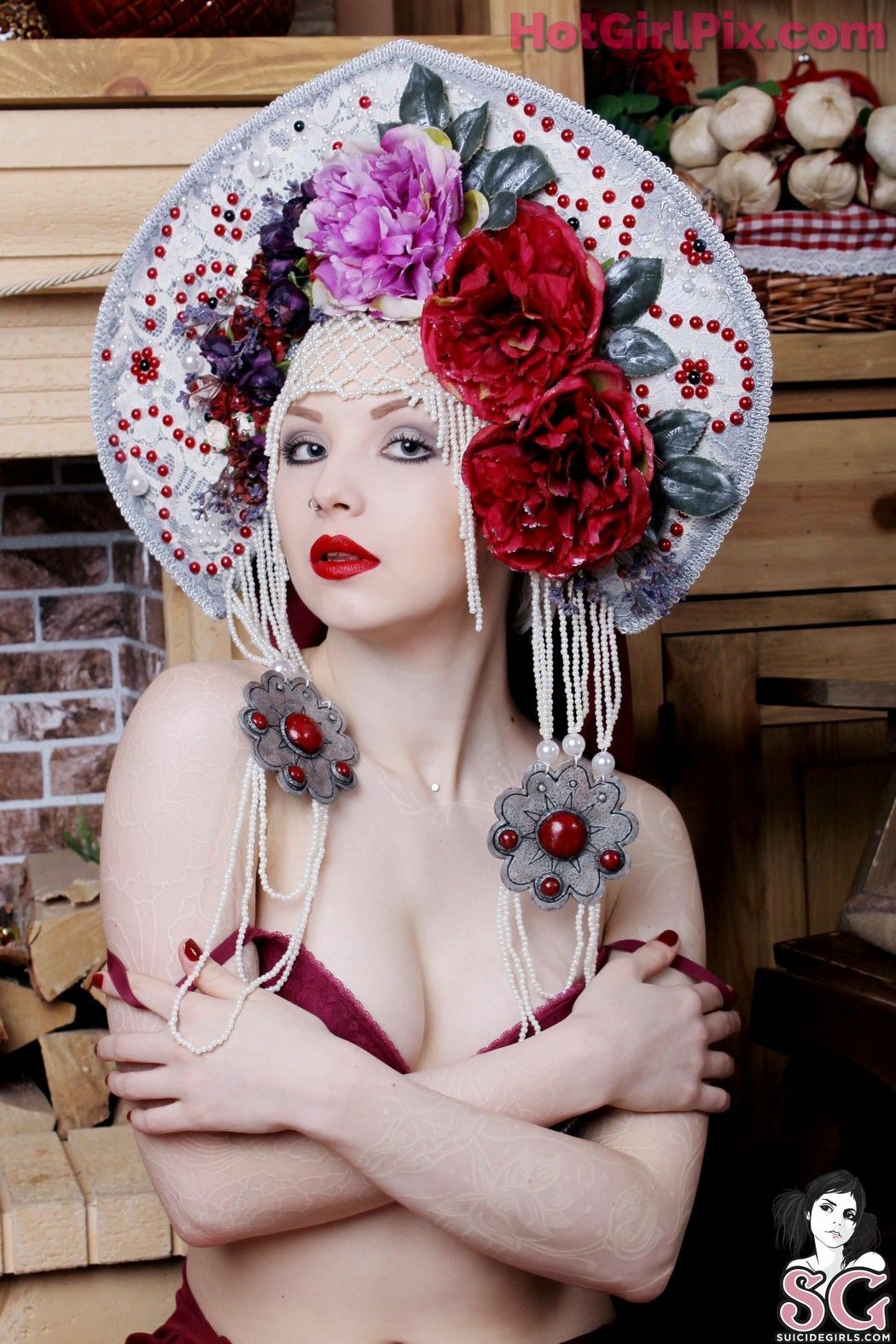 [Suicide Girls] Karanlit