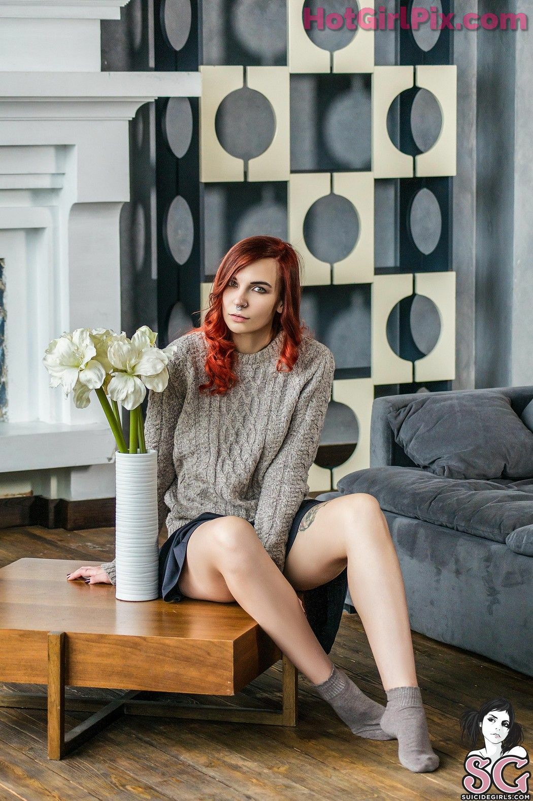 [Suicide Girls] Karanlit