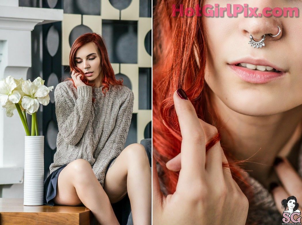 [Suicide Girls] Karanlit