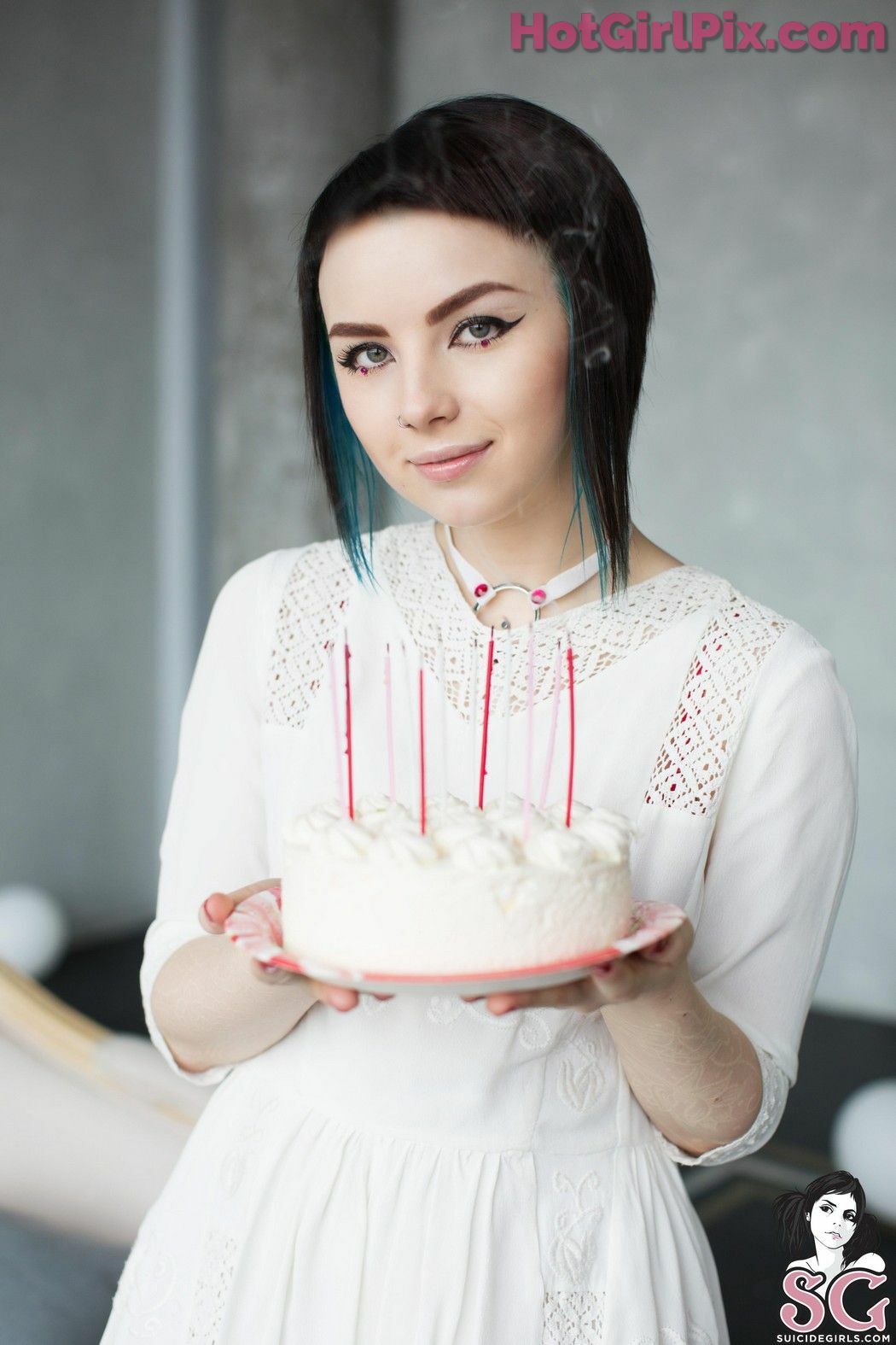 [Suicide Girls] karanlit & voly
