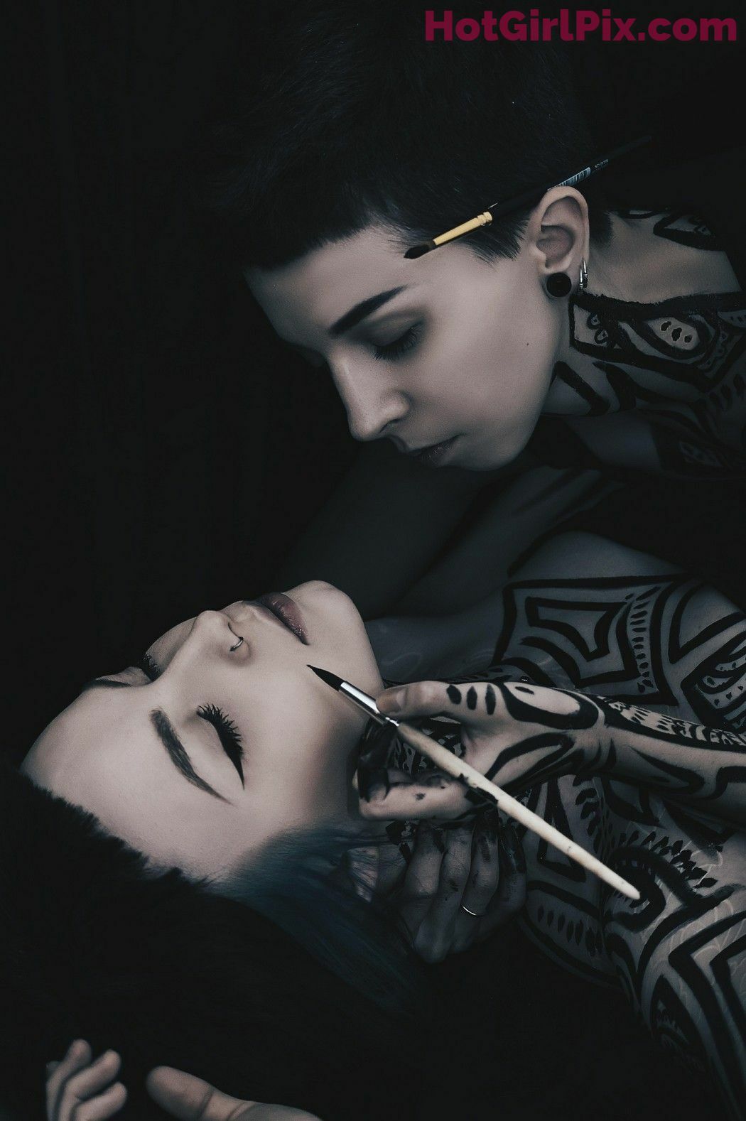 [Suicide Girls] Karanlit