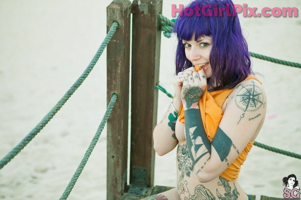 [Suicide Girls] Katherine