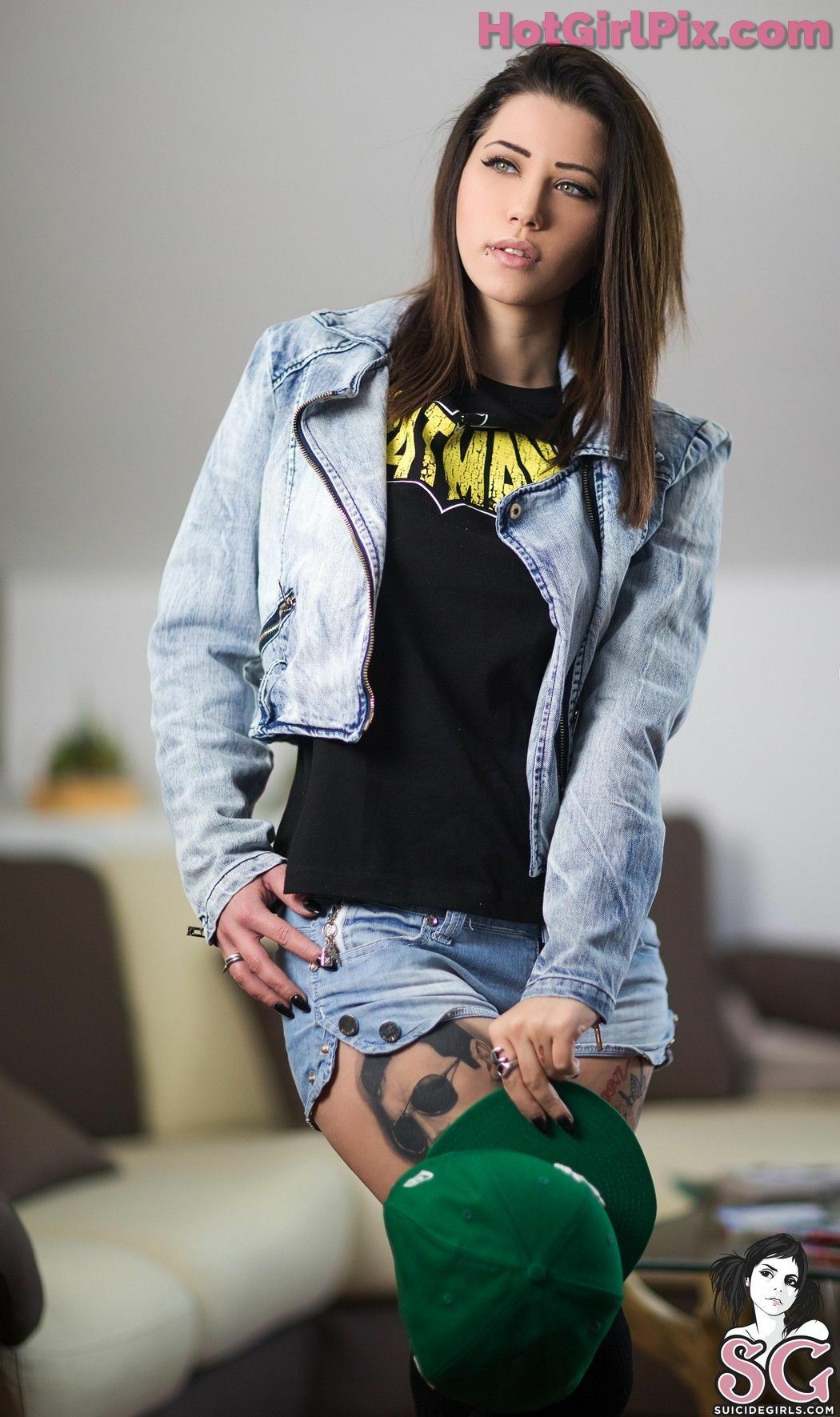 [Suicide Girls] Killerqueen39 - play the game
