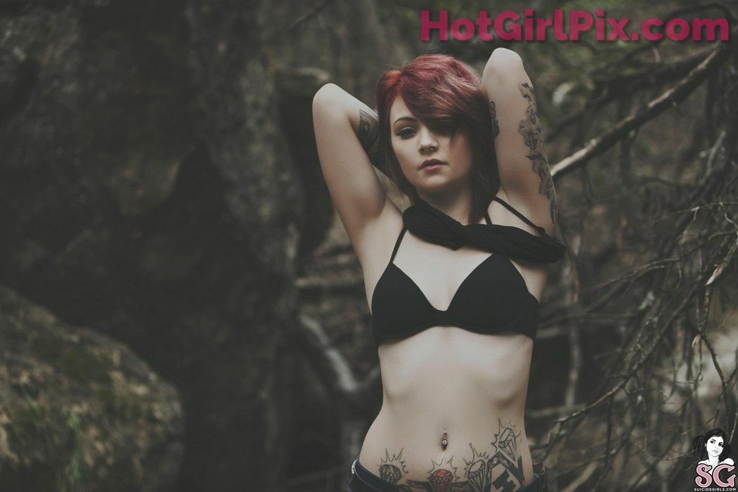 [Suicide Girls] Kirbee
