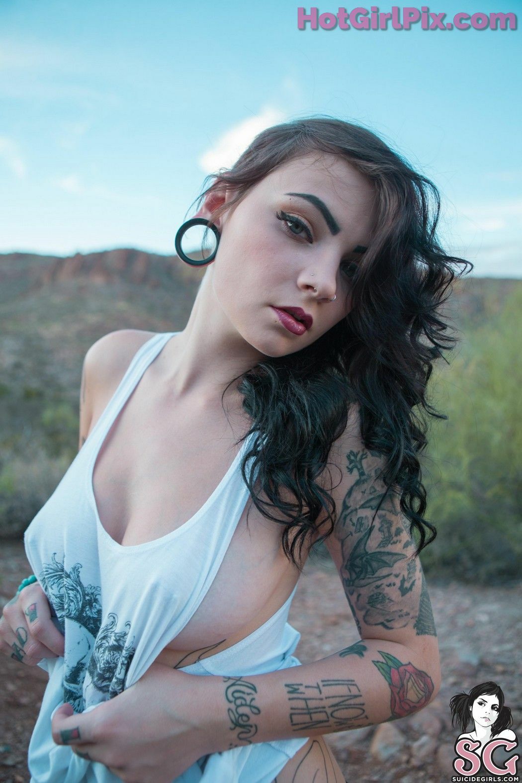 [Suicide Girls] Kirbee