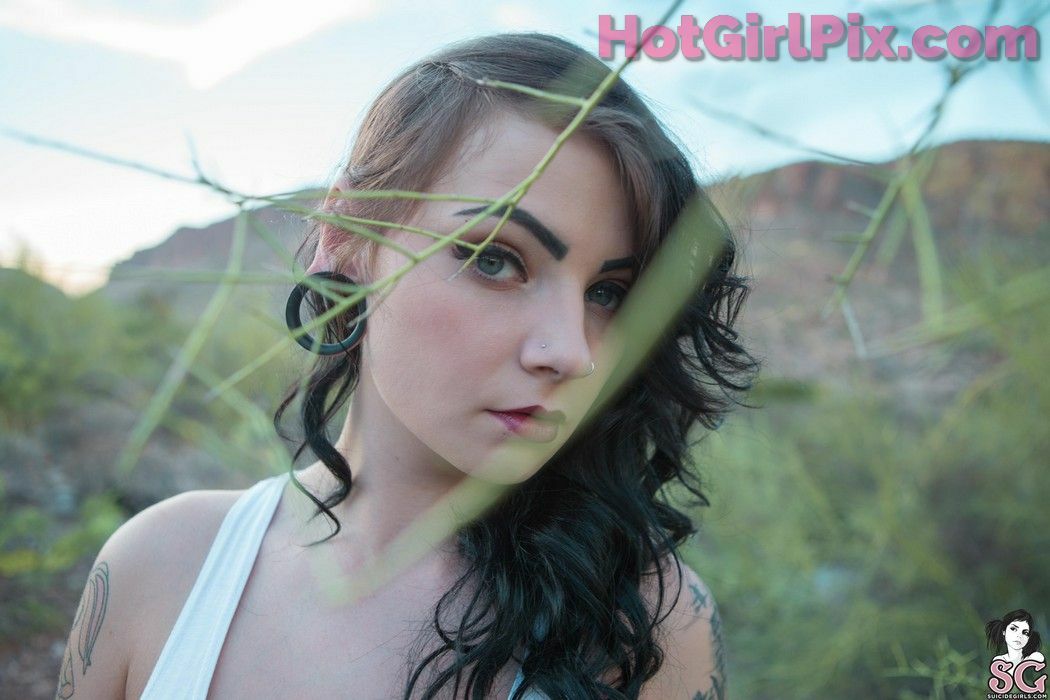 [Suicide Girls] Kirbee