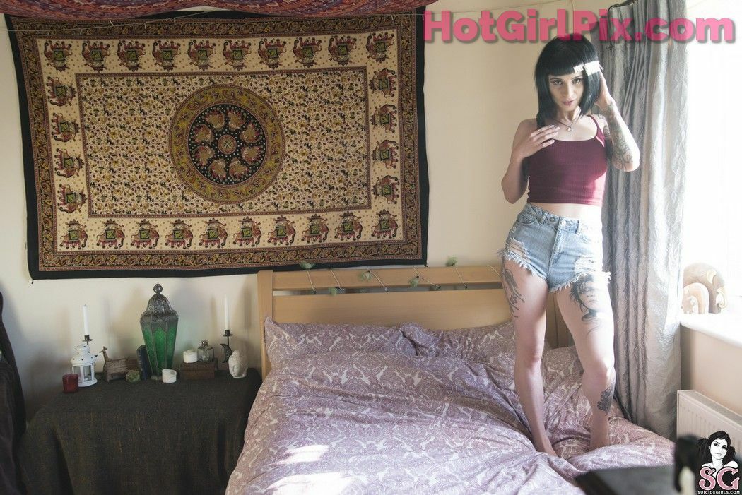 [Suicide Girls] Killpop