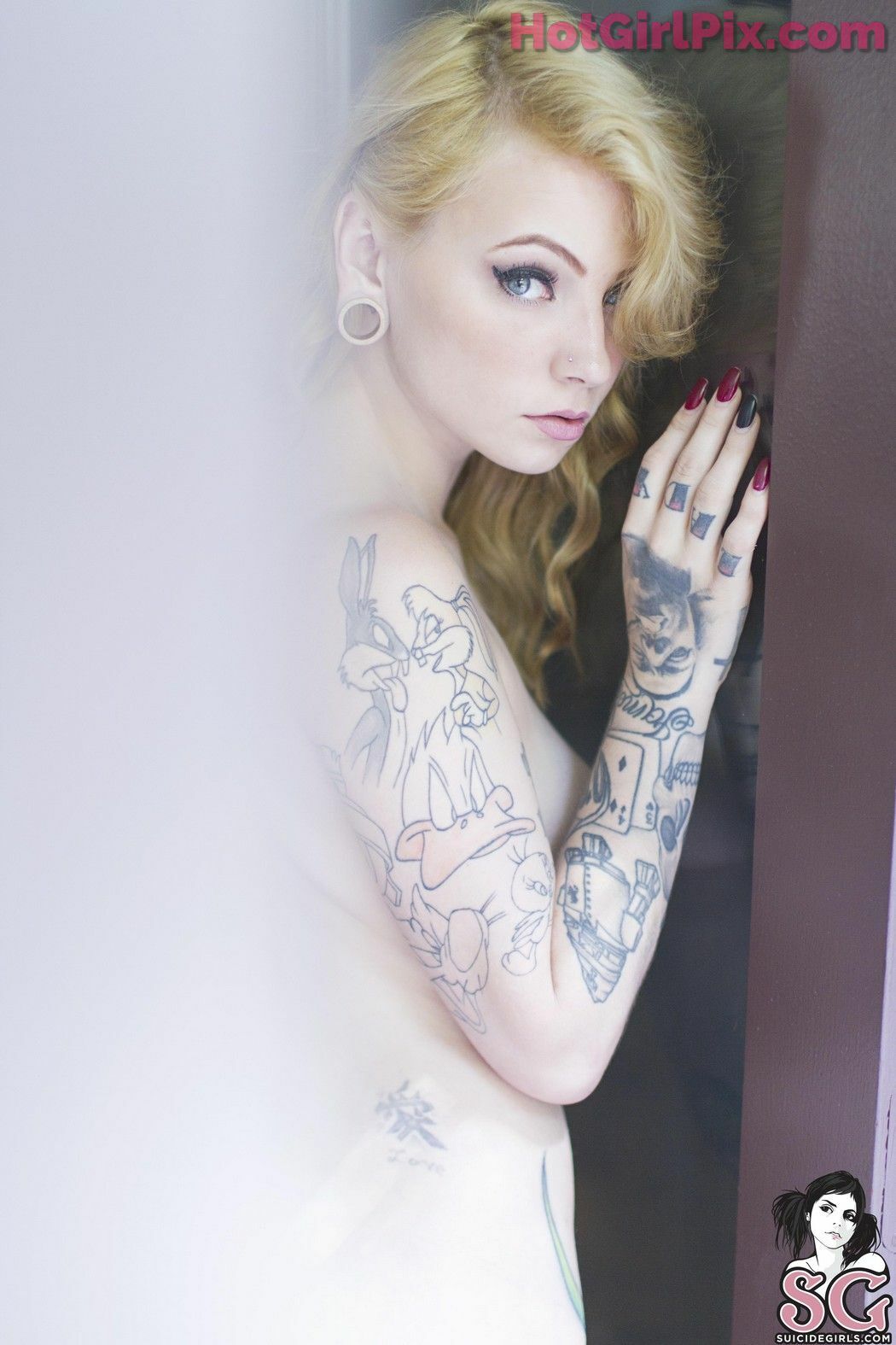 [Suicide Girls] Kirbee