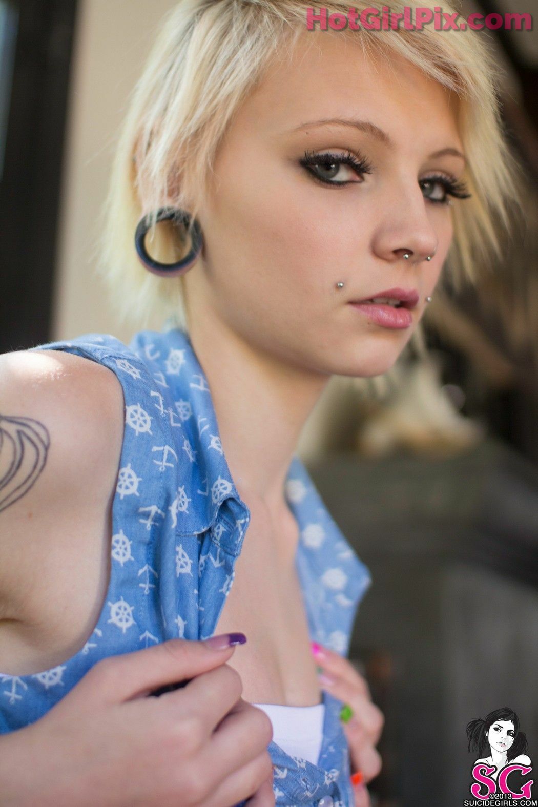 [Suicide Girls] Kirbee