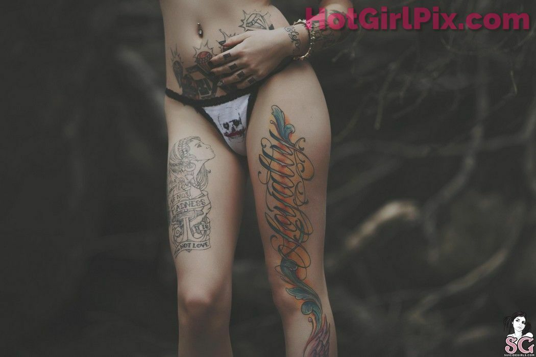 [Suicide Girls] Kirbee