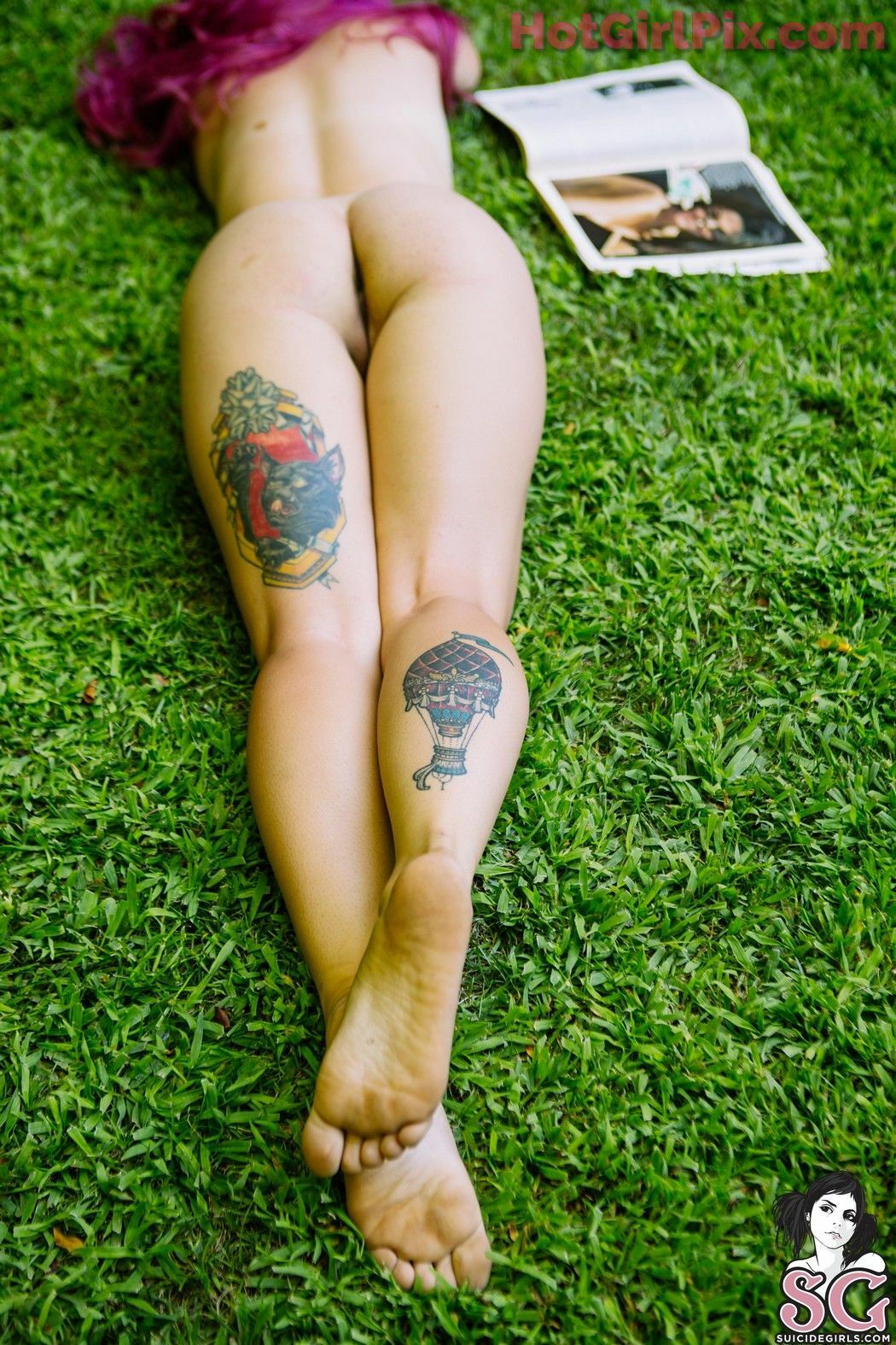 [Suicide Girls] Lascaux Centerfold
