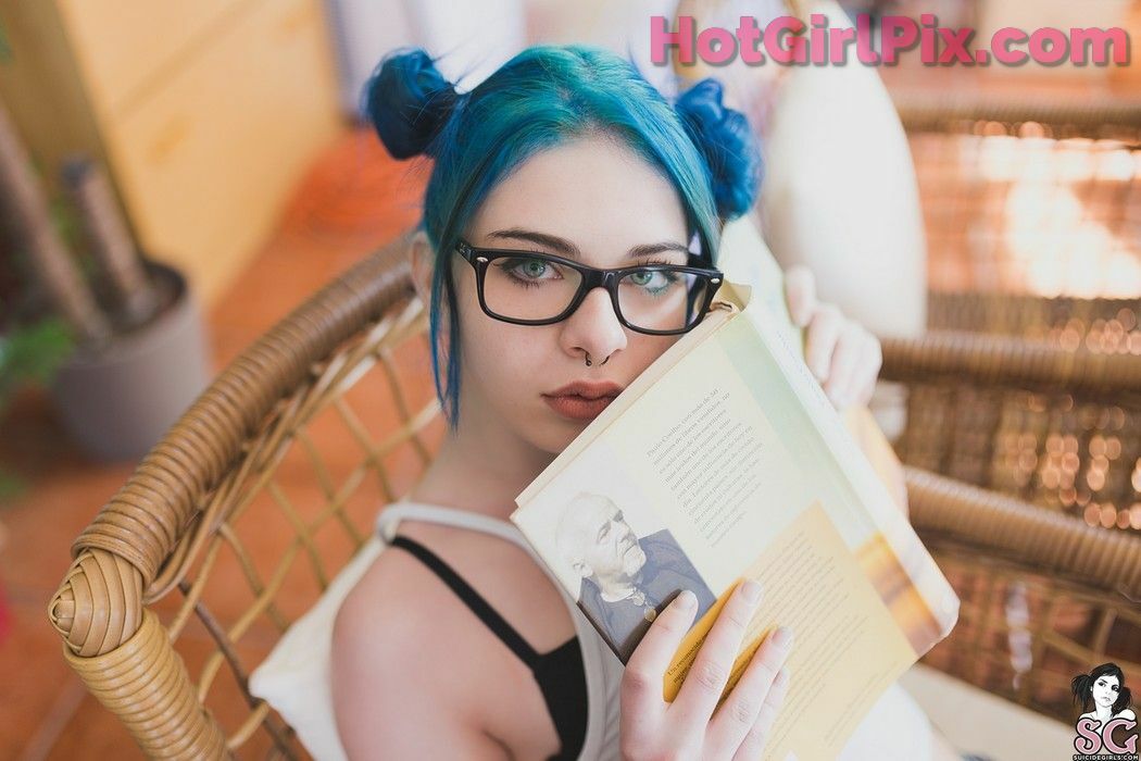 [Suicide Girls] Kuroha - Vellichor
