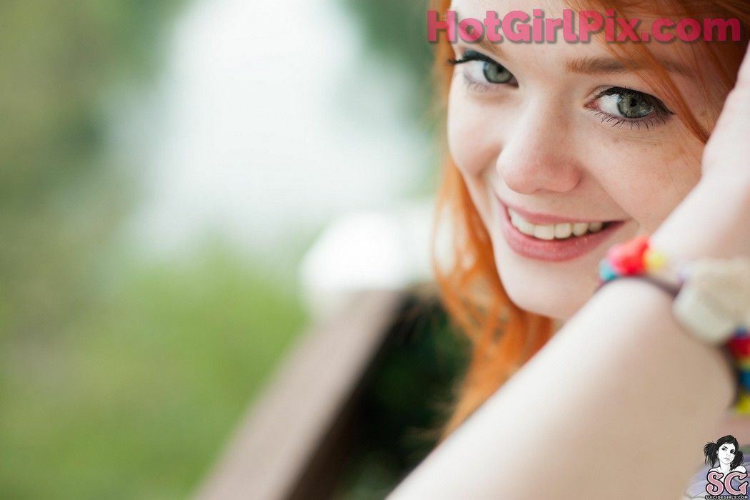 [Suicide Girls] Lass