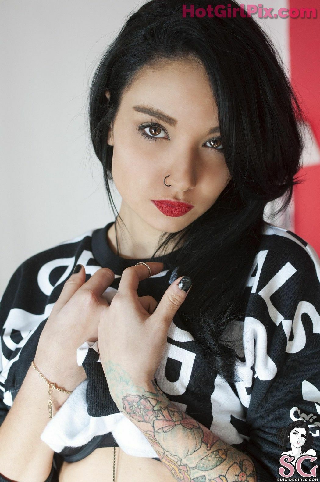 [Suicide Girls] Lalka