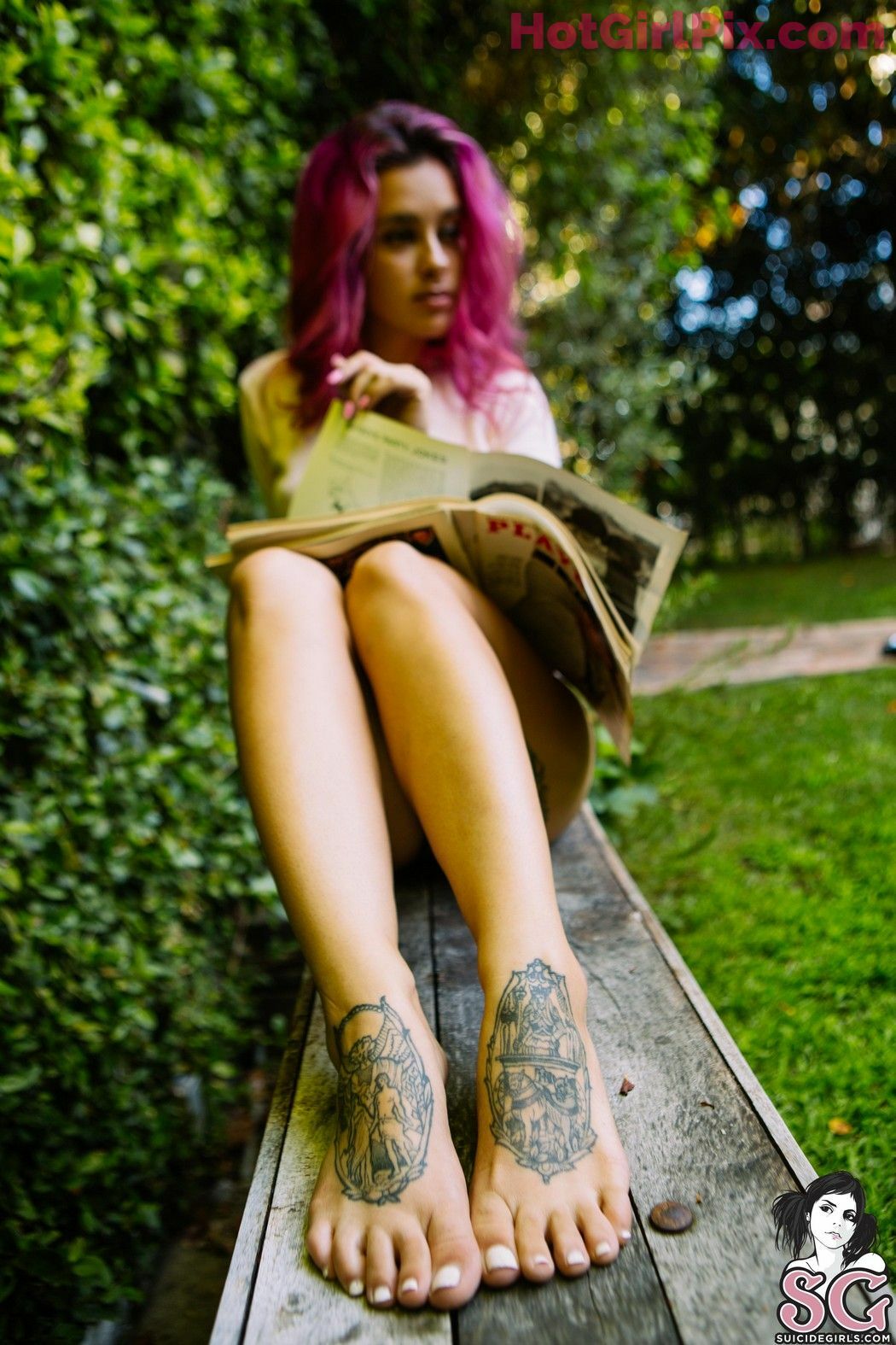 [Suicide Girls] Lascaux Centerfold Cover Photo