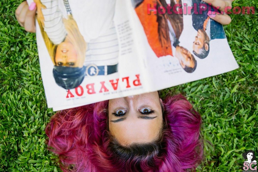 [Suicide Girls] Lascaux Centerfold