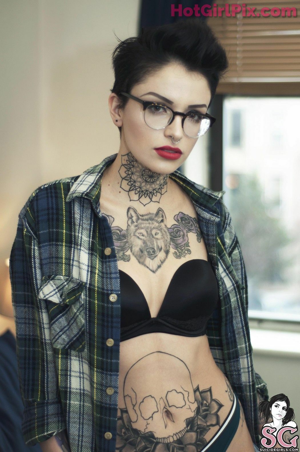 [Suicide Girls] Leighraven