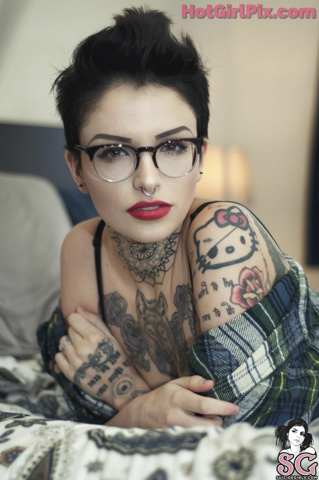 [Suicide Girls] Leighraven