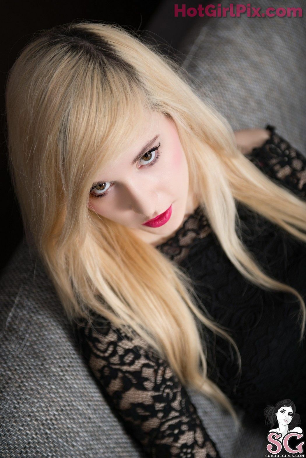 [Suicide Girls] Louvee