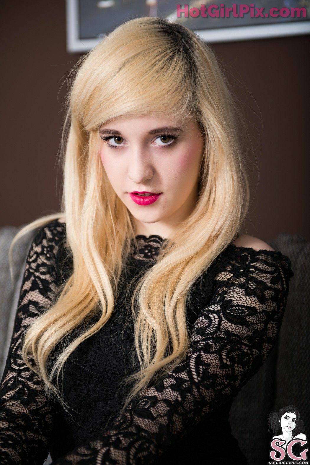 [Suicide Girls] Louvee