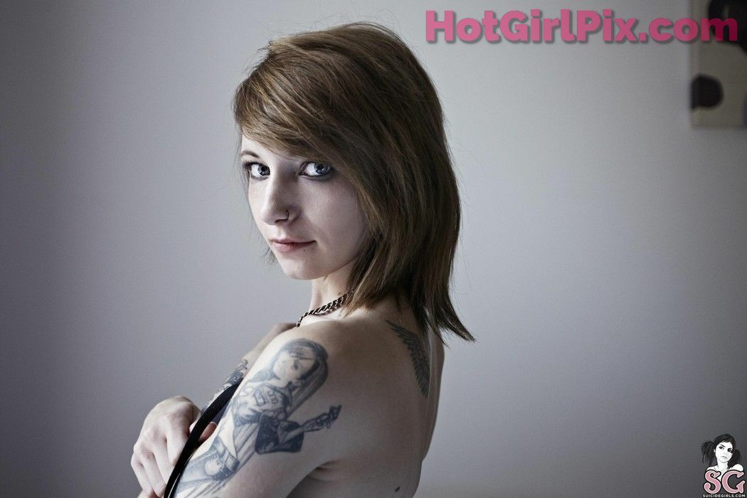 [Suicide Girls] Lockhart