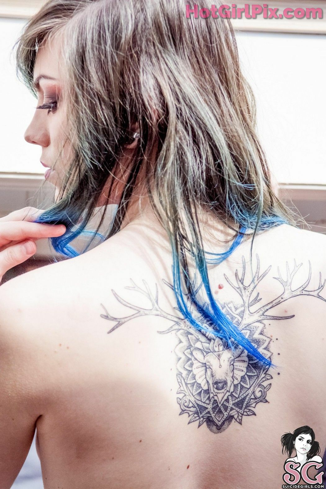 [Suicide Girls] Lovia