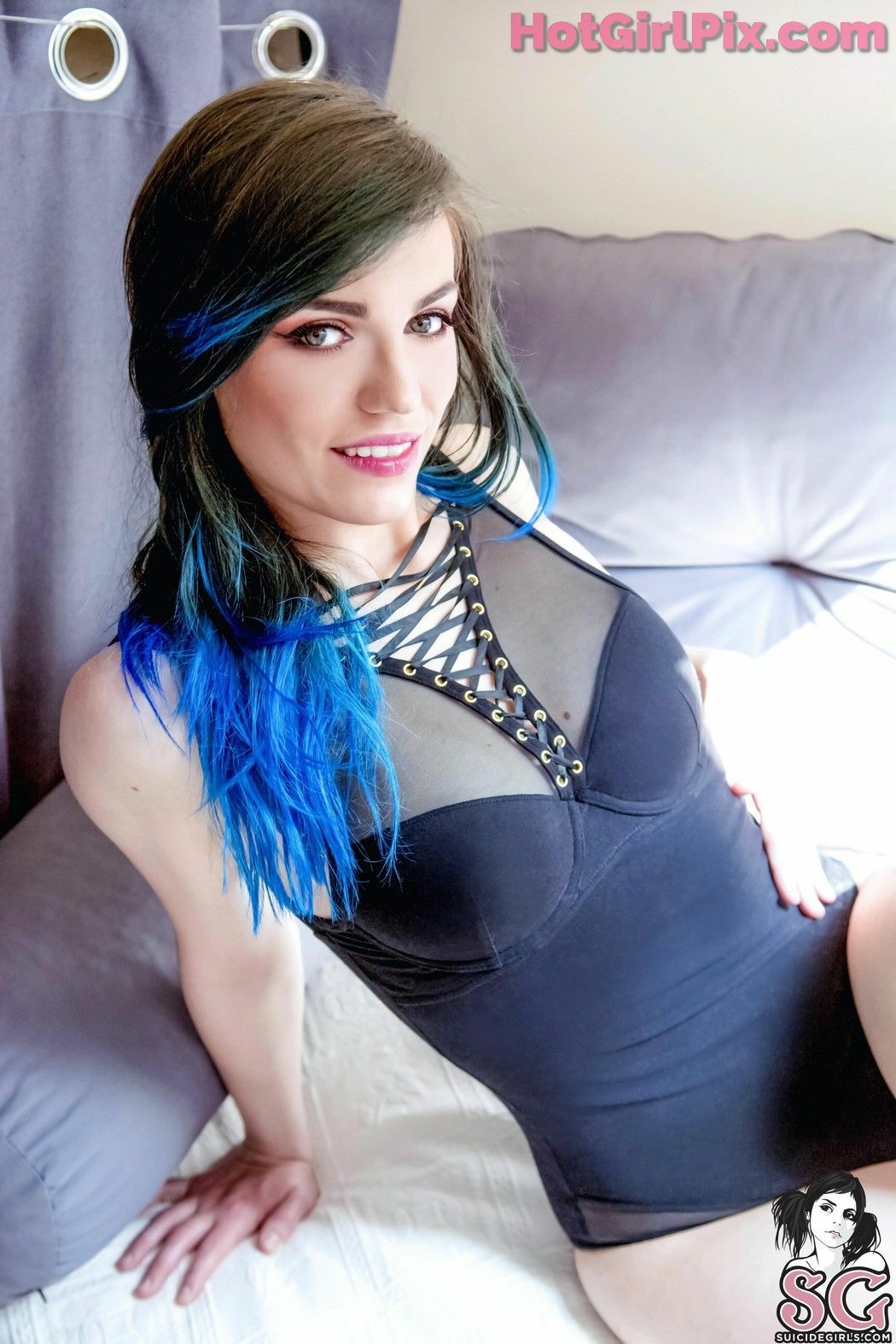 [Suicide Girls] Lovia