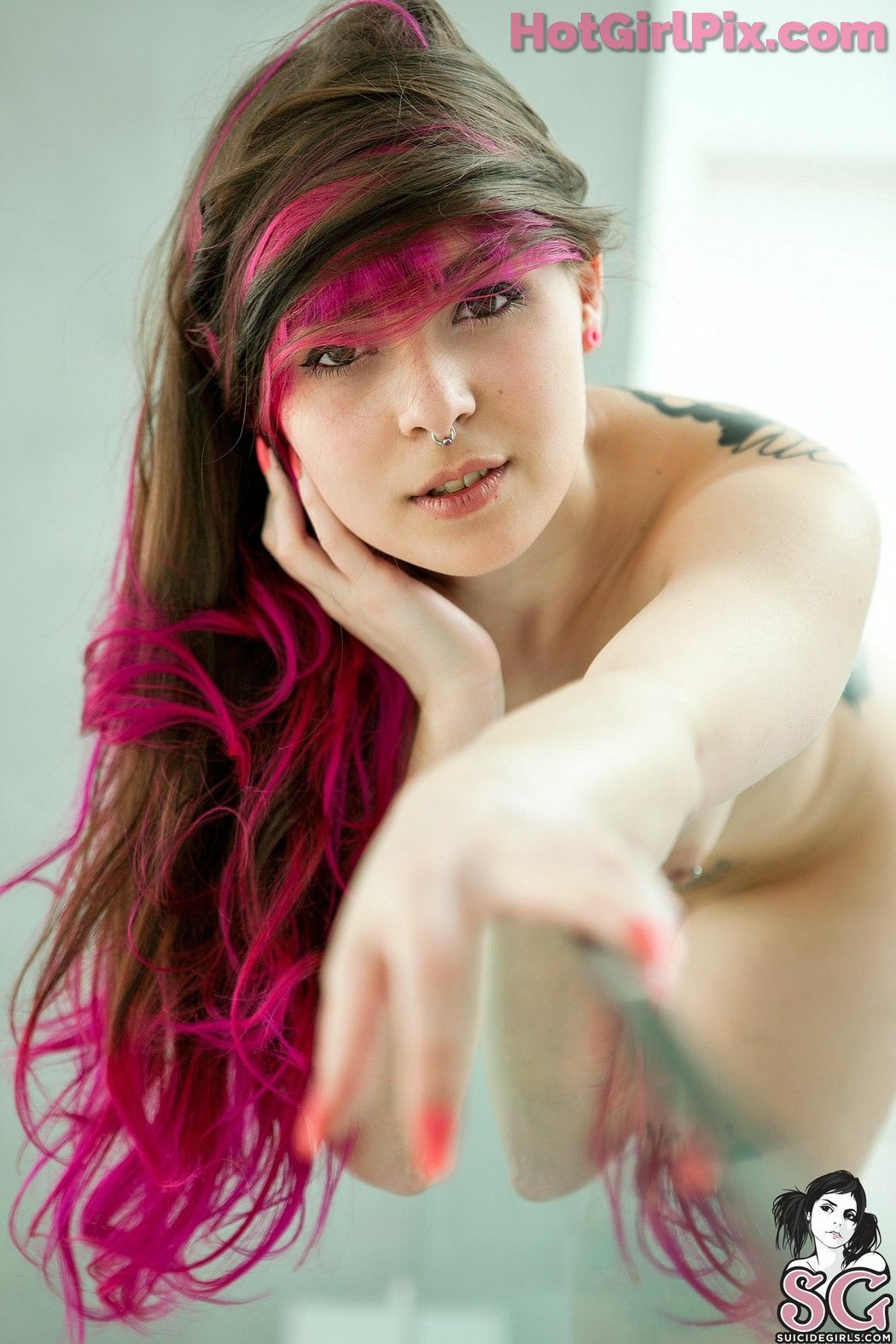 [Suicide Girls] Luna